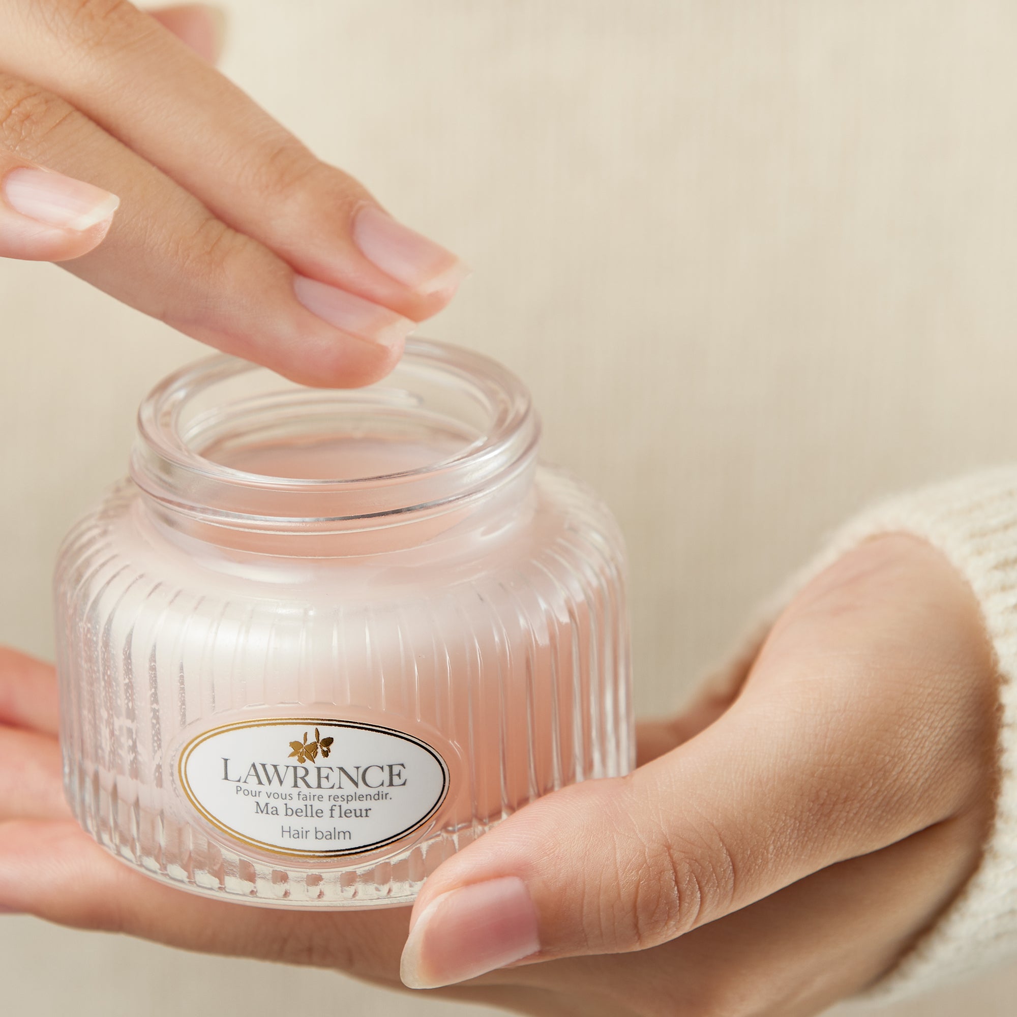 ロウレンス シャイニングスルーヘアバーム マベルフルール 40g