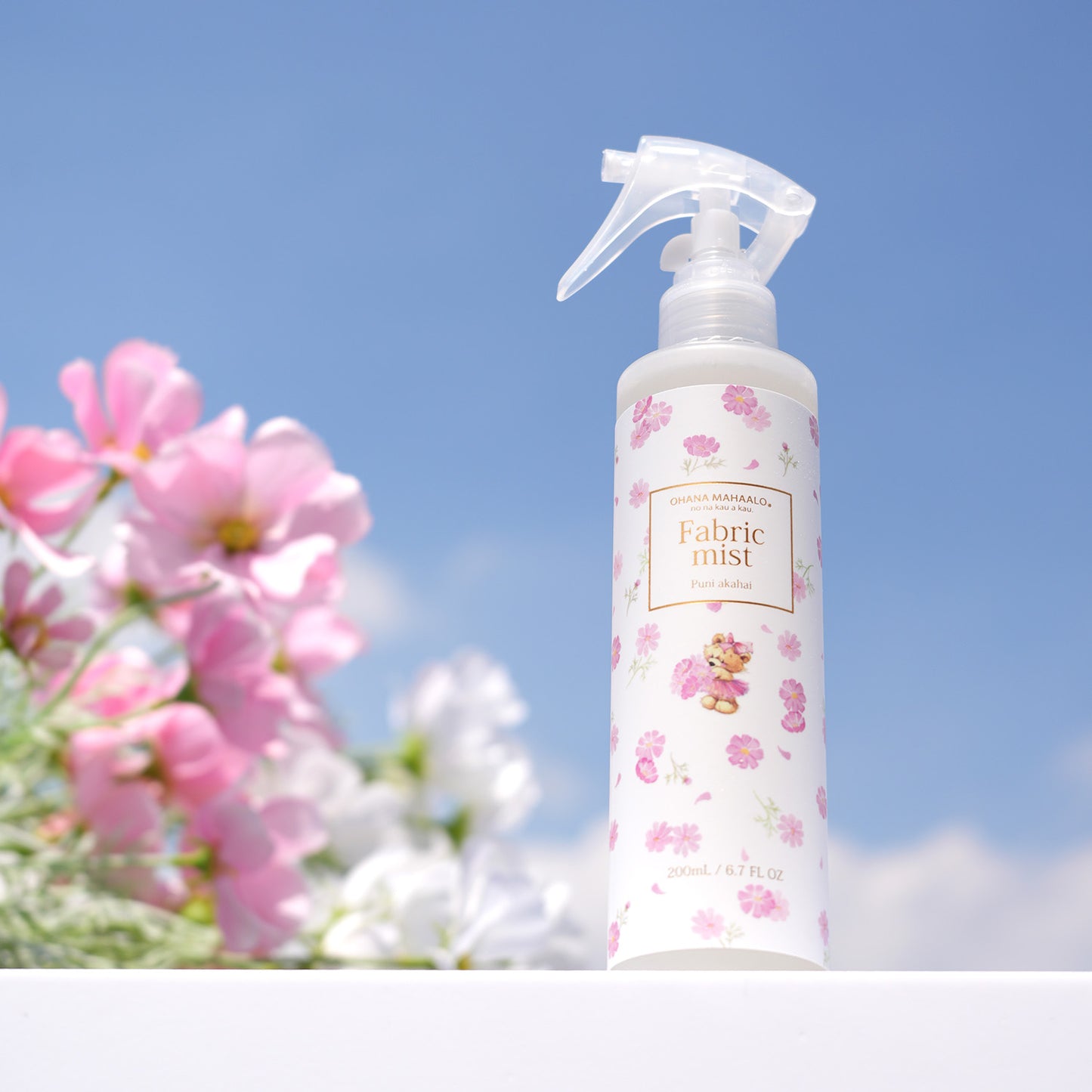 【8月8日12時発売】オハナ・マハロ フレグランスファブリックミスト プニ アカハイ 200mL
