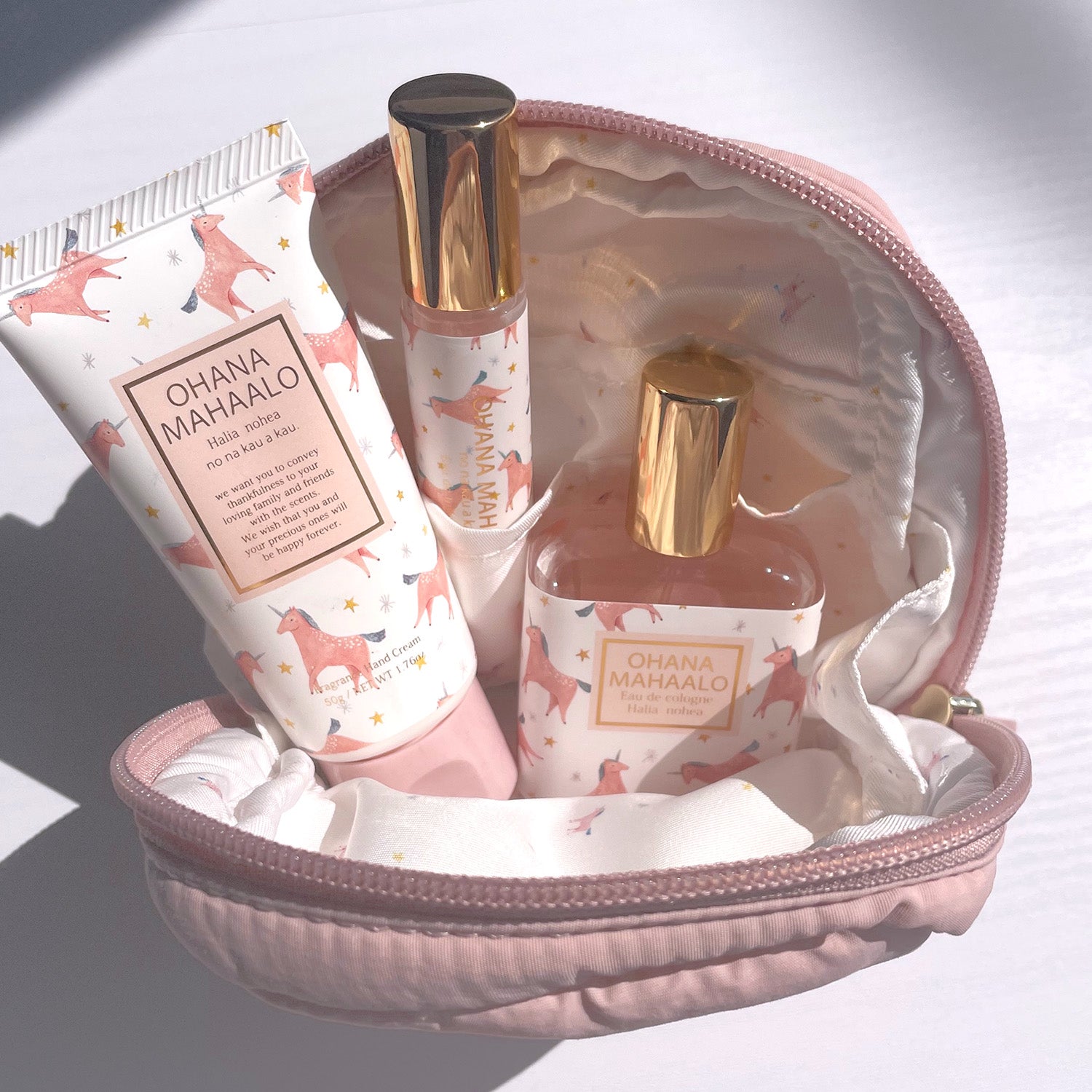 オハナ・マハロ オールウェイズアンドフォーエバーラブリー ハリーア ノヘア(ハンドクリーム50g・スクエアポーチ1個)